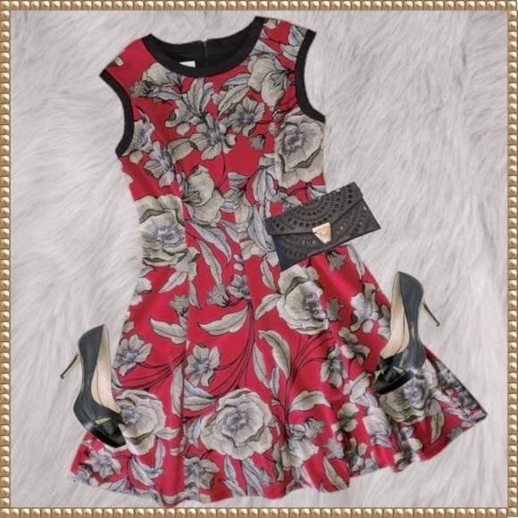 London Times Dresses & Skirts - London Times Fit and Flare Red Black Dress Size 4